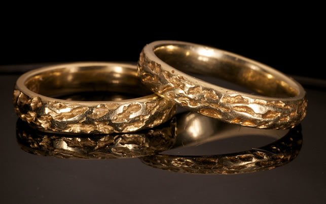 Most wedding bands are simply thin bands of gold
